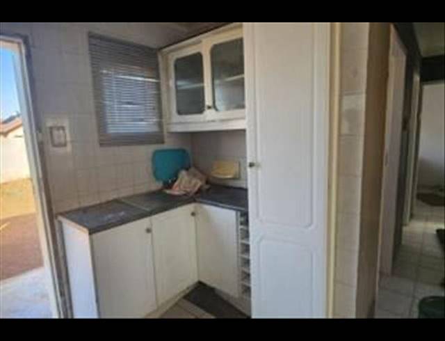 3 BEDROOM HOUSE FOR SALE IN VILLA LIZA